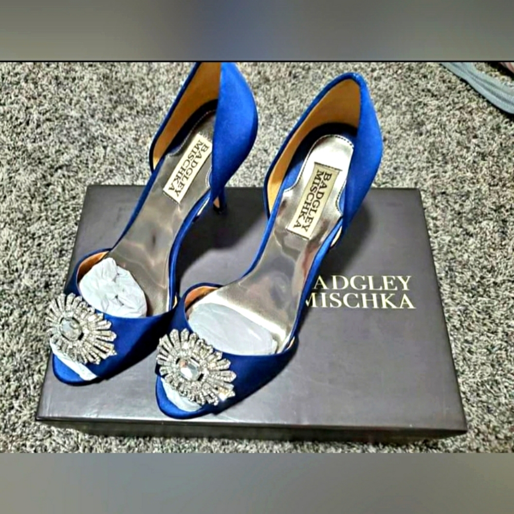 Badgley Mischka Designer Blue Rhinestone Open Toe Pump Heel Sz 6
